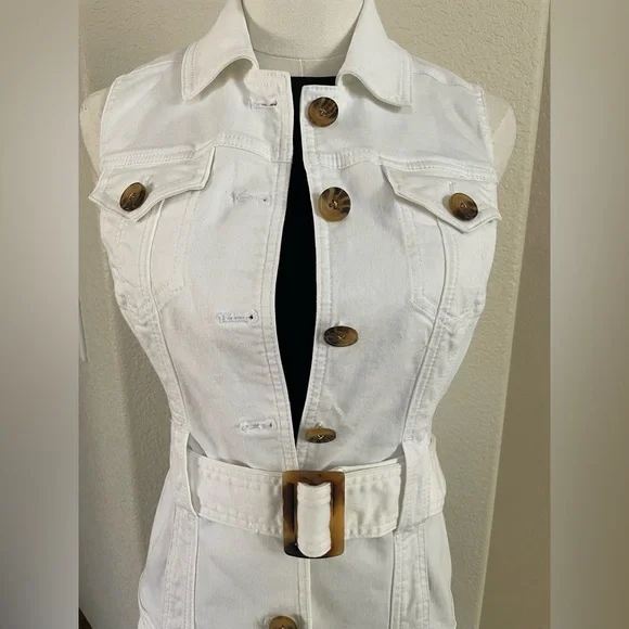 WHBM White Denim Belted Vest Stretch Tortoiseshell Buttons Size 0 - Picture 4 of 11